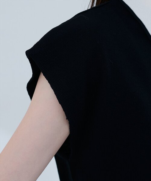 natural couture(ナチュラルクチュール)の「衿付き配色ライン入りニット(ニット/セーター・レディース・オフホワイト/ブラック/サックスブルー/ベージュ/イエロー・FREE)」の21枚目の写真