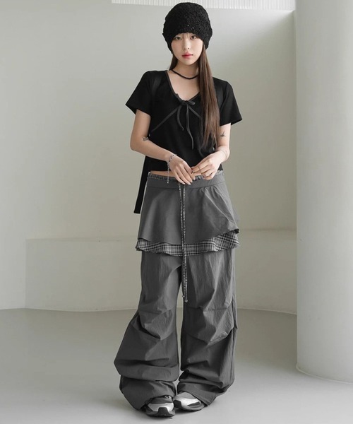 .KOM(ドットコム)の「A'GEM/9 × .kom 『.KOM/ドットケーオーエム』 レイヤードパンツ(その他パンツ・レディース・グレー/ブラック・FREE)」の12枚目の写真
