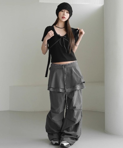 .KOM(ドットコム)の「A'GEM/9 × .kom 『.KOM/ドットケーオーエム』 レイヤードパンツ(その他パンツ・レディース・グレー/ブラック・FREE)」の11枚目の写真