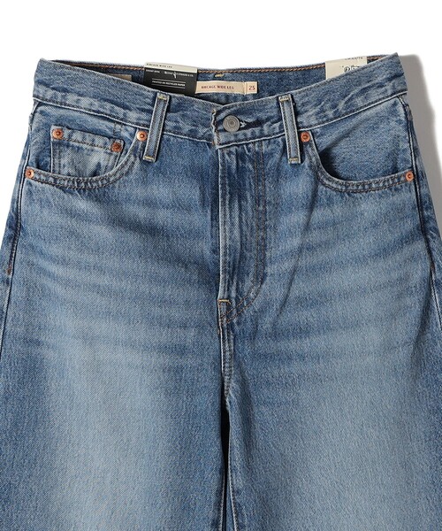 りゅうじさん Levi's:RIBCAGE WIDE LEG（デニムパンツ）｜Levi's（リーバイス）の