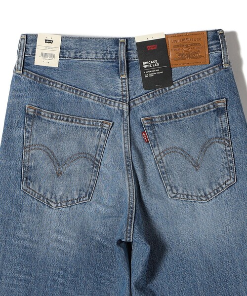 Levi's:RIBCAGE WIDE LEG（デニムパンツ）｜Levi's（リーバイス）の