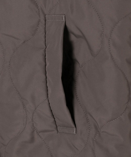 GLOBAL WORK（グローバルワーク）の「撥水キルトファーコート/499671（ブルゾン・レディース・モカ/ブラック・MEDIUM/LARGE）」の5枚目の写真