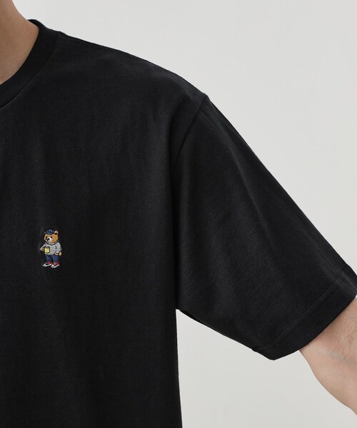 THE SHOP TK (ザ ショップ ティーケー )の「ワンポイントベアーロゴ半袖Tシャツ【洗濯機OK】(Tシャツ/カットソー・メンズ・オフホワイト/ブラック・04/03/02)」の8枚目の写真