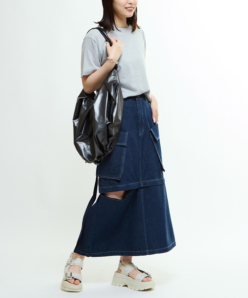 CONVERSE TOKYO（コンバーストウキョウ）の「2WAY DETACHABLE MILITARY DENIM CARGO SKIRT（スカート・レディース・ブラック/グレー/ネイビー・FREE）」の7枚目の写真