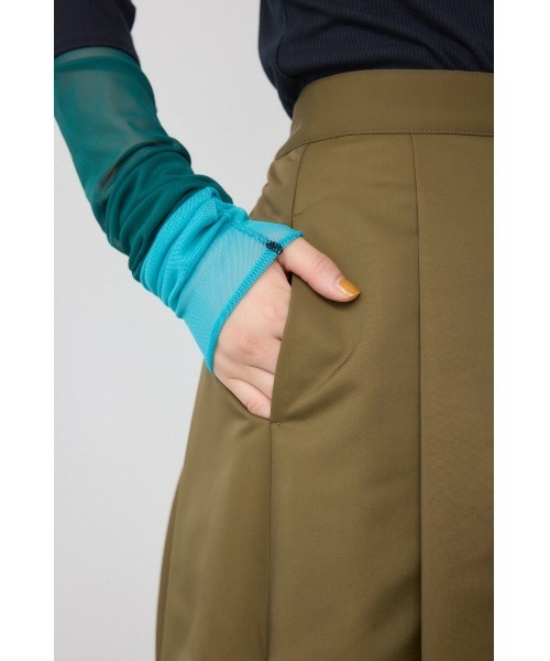 PLUS(プラス)の「【PLUS】ランダムタックフレアスカート(スカート・レディース・カーキ/ブラック・MEDIUM/SMALL)」の11枚目の写真