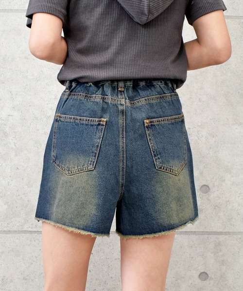 FUN(ファン)の「ラインストーンショートパンツ(デニムパンツ・レディース・ブラック/ブルー・S/M)」の5枚目の写真