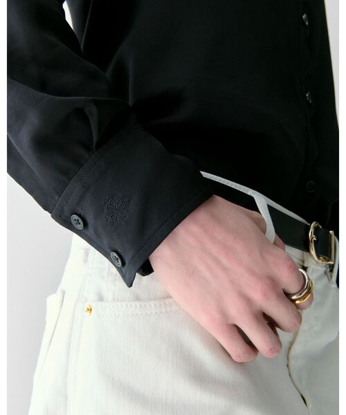 kate spade new york（ケイトスペード ニューヨーク）の「スカラップ シャツ（シャツ/ブラウス・レディース・ブラック・MEDIUM/SMALL）」の6枚目の写真