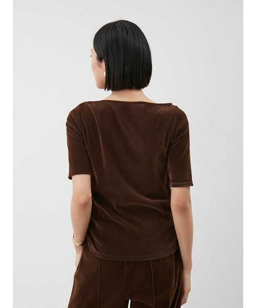 Mila Owen（ミラオーウェン）の「【セットアップ対応】ベロアSET UP2wayボートネックプルオーバー（Tシャツ/カットソー・レディース・チャコールグレー/ライトブルー/ブラウン・0/1）」の10枚目の写真