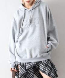 ロゴ刺しゅうビッグパーカー