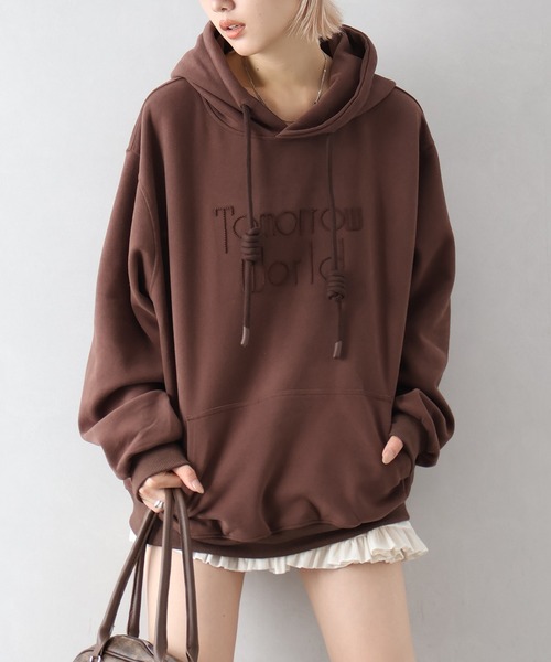 SpRay（スプレイ）の「ロゴ刺しゅうビッグパーカー（パーカー・レディース・ボルドー/アイボリー/チャコールグレー/グレー/ブラウン・FREE）」の20枚目の写真