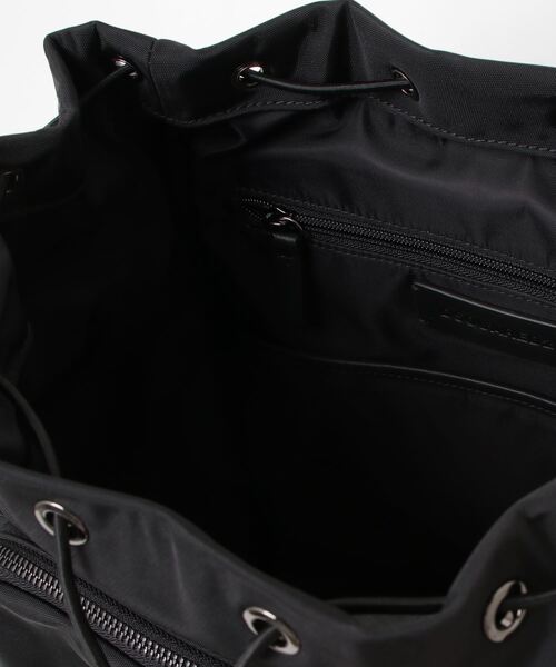 DSQUARED2(ディースクエアード)の「Urban Backpack/0252(バックパック/リュック・メンズ・ブラック・FREE)」の4枚目の写真