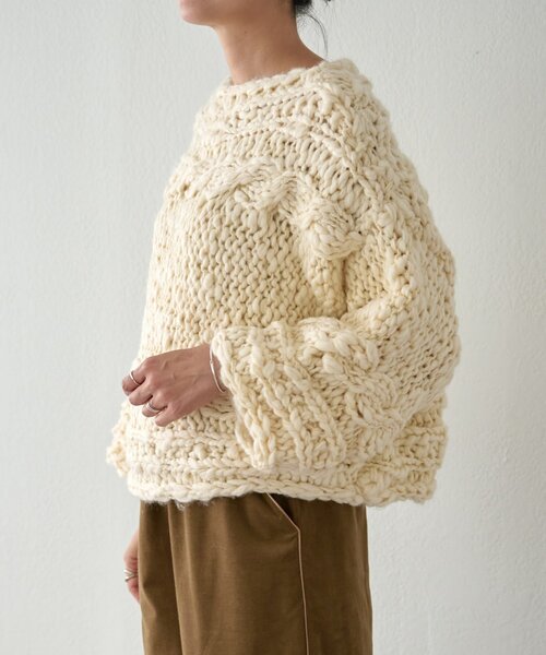 BEARDSLEY（ビアズリー）の「《15 quinze》棒針ケーブルプルオーバー（ニット/セーター・レディース・アイボリー・FREE）」の4枚目の写真