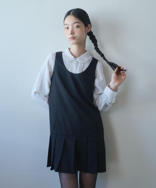 FEKETE（フェケテ）の「low waist mini pleats dress / ローウエストミニ丈プリーツワンピース（ワンピース・レディース・グレー/ブラック・SMALL/MEDIUM/LARGE）」の14枚目の写真