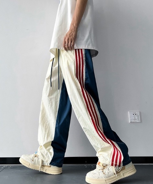 MGV（エムジーヴィー）の「マルチカラーサイドラインパンツ（その他パンツ・メンズ・ネイビー・LARGE/X-LARGE/MEDIUM）」の2枚目の写真