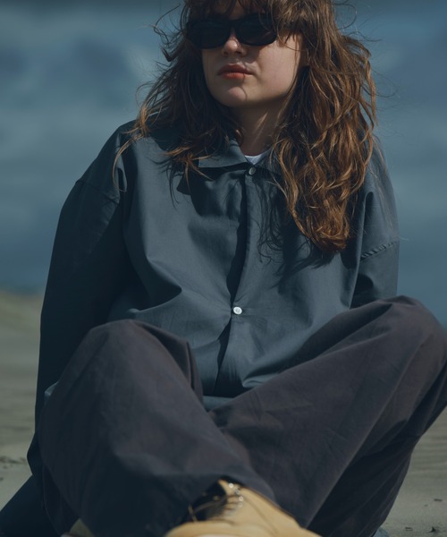 Toironier（トワロニエ）の「Toironier/トワロニエ/2Button Skipper Shirts（シャツ/ブラウス・メンズ・チャコールグレー/ブラック/ブルー・1/2）」の22枚目の写真