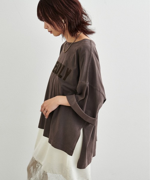 LARUTA（ラルータ）の「【LARUTA】サイドスリットBIGTシャツ（Tシャツ/カットソー・レディース・ブラウン/オフホワイト/ピンク/スミクロ・FREE）」の17枚目の写真
