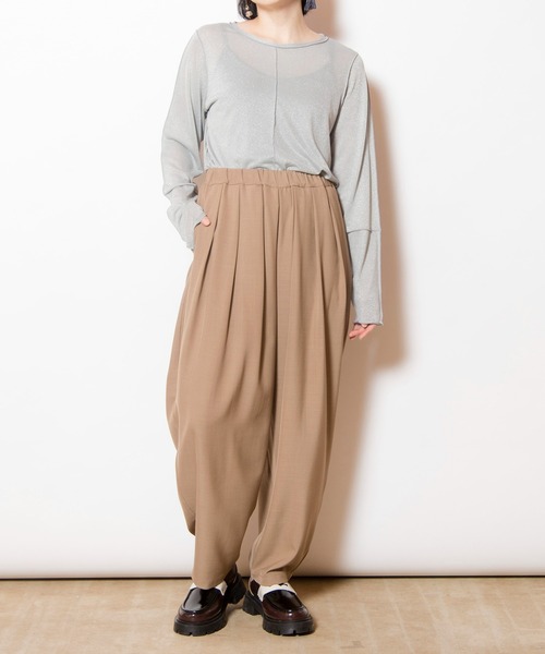 OSMOSIS(オズモーシス)の「タックパンツ(その他パンツ・レディース・グレー/ベージュ/ブラック・ONE SIZE)」の20枚目の写真