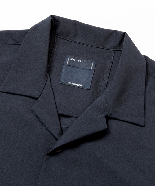 meanswhile（ミーンズワイル）の「Tropical Side Slit Open Collar SH（シャツ/ブラウス・メンズ・ベージュ系その他/オフホワイト/ネイビー・4(XL)/3(L)/2(M)）」の5枚目の写真