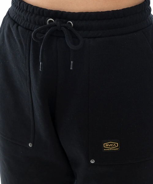 RVCA(ルーカ)の「【RVCA/ルーカ】24AW RECESSION SWEATPANTS/ウエストゴムワンポイントロゴスウェットパンツ(スウェットパンツ・レディース・グレー/ブラック/ホワイト・MEDIUM/SMALL)」の9枚目の写真