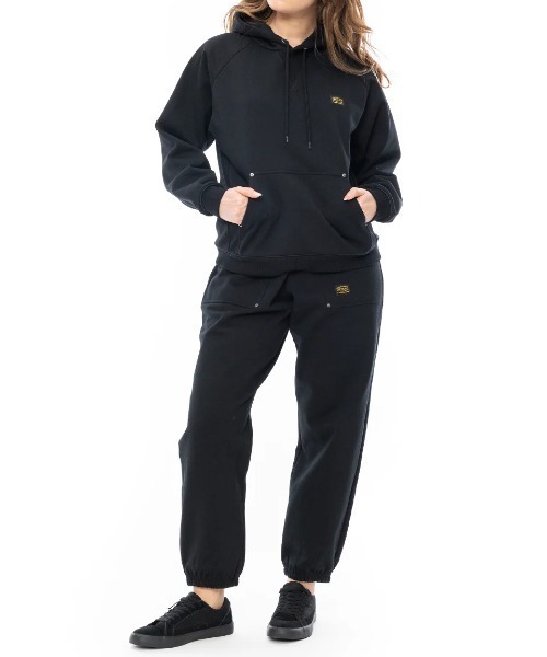 RVCA(ルーカ)の「【RVCA/ルーカ】24AW RECESSION SWEATPANTS/ウエストゴムワンポイントロゴスウェットパンツ(スウェットパンツ・レディース・グレー/ブラック/ホワイト・MEDIUM/SMALL)」の14枚目の写真