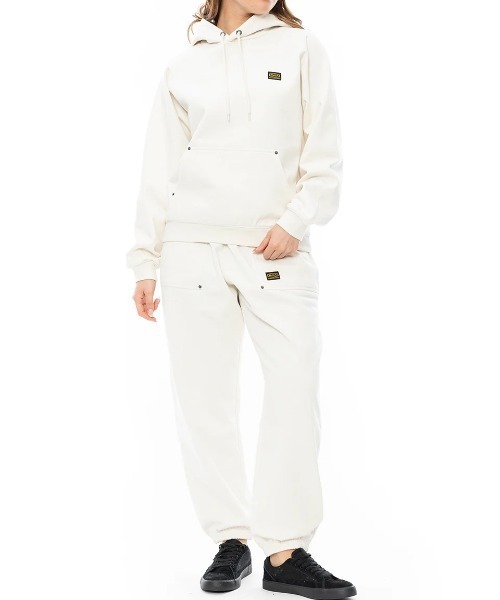 RVCA(ルーカ)の「【RVCA/ルーカ】24AW RECESSION SWEATPANTS/ウエストゴムワンポイントロゴスウェットパンツ(スウェットパンツ・レディース・グレー/ブラック/ホワイト・MEDIUM/SMALL)」の6枚目の写真