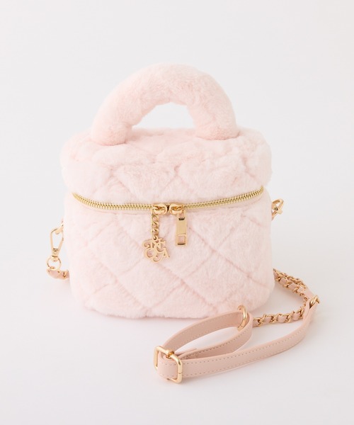 one after another NICE CLAUP（ワンアフターアナザーナイスクラップ）の「ファーキルティングバニティーバッグ（ショルダーバッグ・レディース・ダークブラウン/ブラック/アイボリー/ピンク・FREE）」の4枚目の写真