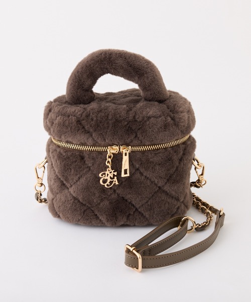 one after another NICE CLAUP（ワンアフターアナザーナイスクラップ）の「ファーキルティングバニティーバッグ（ショルダーバッグ・レディース・ダークブラウン/ブラック/アイボリー/ピンク・FREE）」の21枚目の写真