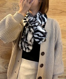 TSUMORICHISATOツモリチサト　ヒョウ柄ファー マフラー 茶リボン付き TSUMORI CHISATO ツモリチサト 買取事例｜ヒョウ柄ファーマフラー