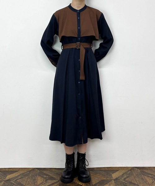 NICOLE CLUB（ニコル　クラブ）の「バイカラーケープ風ワンピース（ワンピース・レディース・ネイビー/グリーン/オフホワイト・MEDIUM）」の11枚目の写真