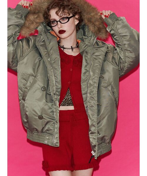 jouetie（ジュエティ）の「ローズモチーフコンパクトカーデ【セットアップ対応】（ニット/セーター・レディース・グレー/ブラック/レッド・MEDIUM）」の20枚目の写真