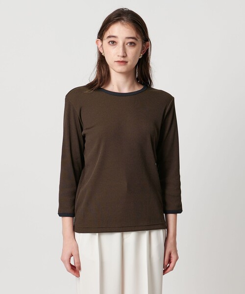 UNITED ARROWS（ユナイテッドアローズ）の「リブ バイカラー パイピング カットソー（Tシャツ/カットソー・レディース・オフホワイト/ダークブラウン/ダークグレー/ネイビー/ベージュ・FREE）」の16枚目の写真