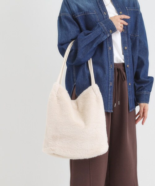 セール】つまみハンドルフェイクファートートバッグ（トートバッグ