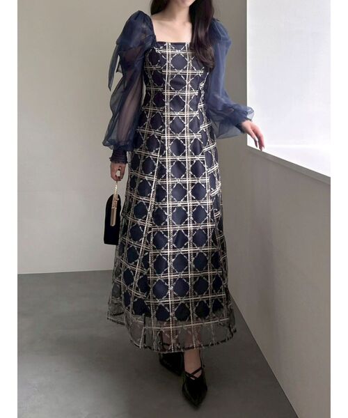 dazzlin（ダズリン）の「レースリボンオフショルドレス（ドレス・レディース・ピンク/ネイビー/アイボリー・SMALL/MEDIUM）」の2枚目の写真