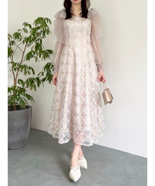 dazzlin（ダズリン）の「レースリボンオフショルドレス（ドレス・レディース・ピンク/ネイビー/アイボリー・SMALL/MEDIUM）」の3枚目の写真