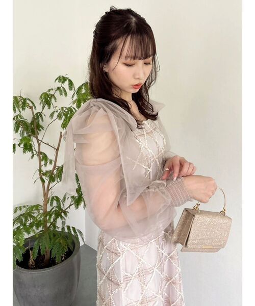 dazzlin（ダズリン）の「レースリボンオフショルドレス（ドレス・レディース・ピンク/ネイビー/アイボリー・SMALL/MEDIUM）」の5枚目の写真