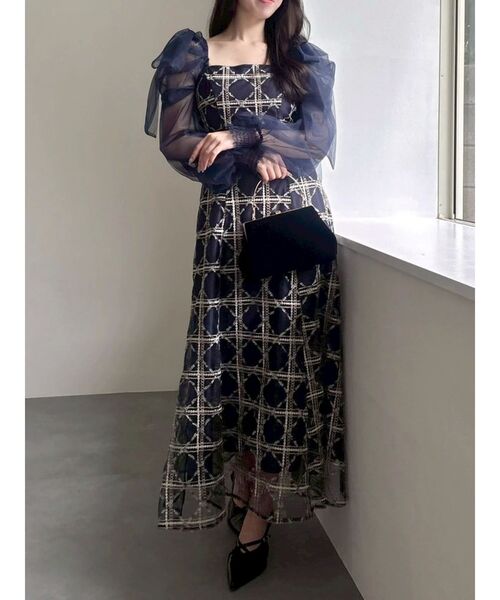 dazzlin（ダズリン）の「レースリボンオフショルドレス（ドレス・レディース・ピンク/ネイビー/アイボリー・SMALL/MEDIUM）」の19枚目の写真