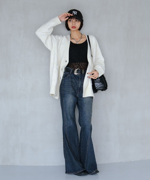 PAGEBOY（ページボーイ）の「フラワージャガードVカーディガン（カーディガン/ボレロ・レディース・オフホワイト/ブラウン/ネイビー/ブラック・FREE）」の5枚目の写真