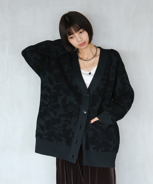 PAGEBOY（ページボーイ）の「フラワージャガードVカーディガン（カーディガン/ボレロ・レディース・オフホワイト/ブラウン/ネイビー/ブラック・FREE）」の18枚目の写真