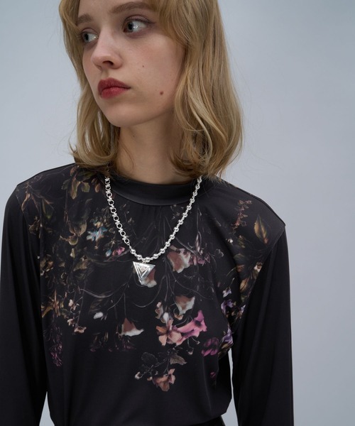 HARE（ハレ）の「シャーリングデザイントップス(HARE)（Tシャツ/カットソー・レディース・オレンジ/ブルー/ブラック/ホワイト/ブラック系その他/グレー・FREE）」の8枚目の写真