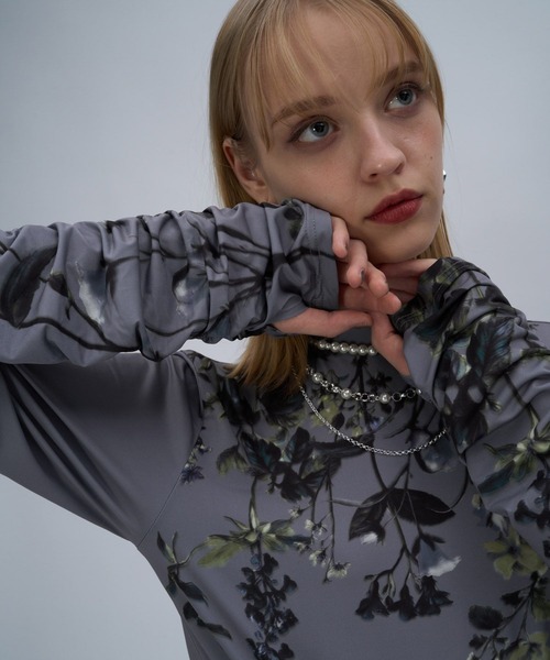 HARE（ハレ）の「シャーリングデザイントップス(HARE)（Tシャツ/カットソー・レディース・オレンジ/ブルー/ブラック/ホワイト/ブラック系その他/グレー・FREE）」の15枚目の写真