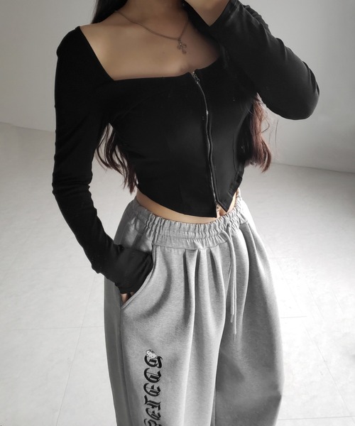 me+em select（ミームセレクト）の「【 ２color 】ダブルジップコルセットスクエアネックロンＴ ／ double zip corset square neck longsleeve T-Shirt（Tシャツ/カットソー・レディース・ホワイト/ブラック・FREE）」の19枚目の写真