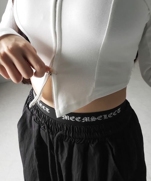 me+em select（ミームセレクト）の「【 ２color 】ダブルジップコルセットスクエアネックロンＴ ／ double zip corset square neck longsleeve T-Shirt（Tシャツ/カットソー・レディース・ホワイト/ブラック・FREE）」の9枚目の写真