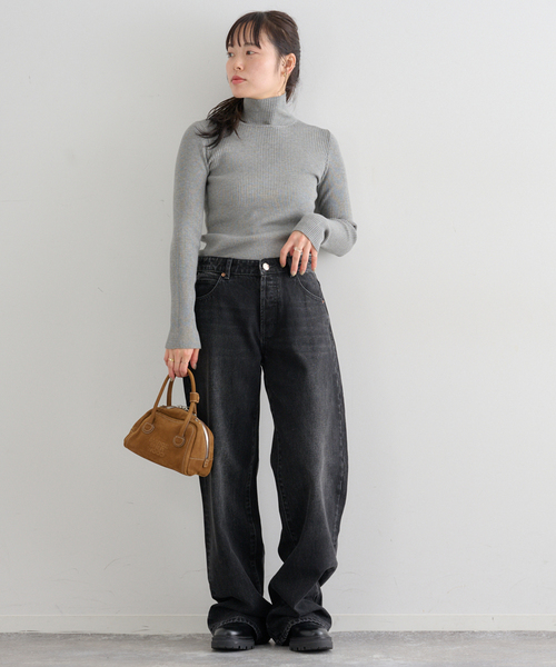 U by SPICK&SPAN（ユーバイスピックアンドスパン）の「《追加》リブタートルニット（ニット/セーター・レディース・グレー/アイボリー/ブラウン/レッド・FREE）」の20枚目の写真