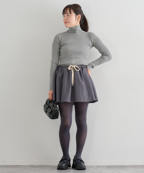 U by SPICK&SPAN（ユーバイスピックアンドスパン）の「《追加》リブタートルニット（ニット/セーター・レディース・グレー/アイボリー/ブラウン/レッド・FREE）」の12枚目の写真