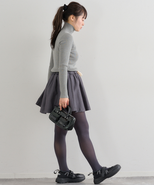 U by SPICK&SPAN（ユーバイスピックアンドスパン）の「《追加》リブタートルニット（ニット/セーター・レディース・グレー/アイボリー/ブラウン/レッド・FREE）」の10枚目の写真