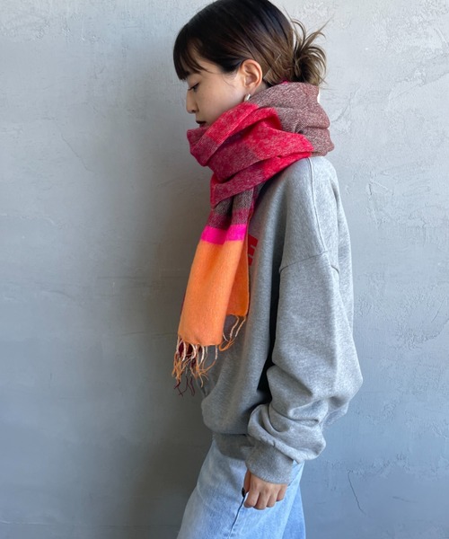 hint hint（ヒントヒント）の「[hint hint/ヒントヒント] アクリルコットン大判ストール(レッド)（ストール/ショール・レディース・レッド系・ONE SIZE）」の4枚目の写真