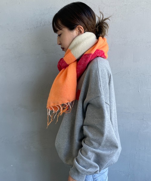 hint hint（ヒントヒント）の「[hint hint/ヒントヒント] アクリルコットン大判ストール(レッド)（ストール/ショール・レディース・レッド系・ONE SIZE）」の9枚目の写真