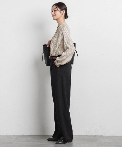 LAUTREAMONT（ロートレアモン）の「【WEB限定】バックサテン小紋プリントブラウス（シャツ/ブラウス・レディース・アイボリー/ブラック系その他/ベージュ系その他・9号/11号）」の18枚目の写真