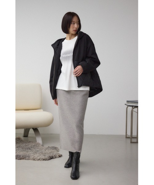 AZUL by moussy（アズールバイマウジー）の「ダンボールドッキングジップパーカー（パーカー・レディース・ブラック/グレイッシュベージュ/ブラウン・SMALL/MEDIUM）」の7枚目の写真