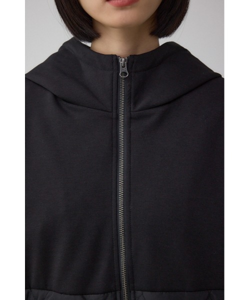 AZUL by moussy（アズールバイマウジー）の「ダンボールドッキングジップパーカー（パーカー・レディース・ブラック/グレイッシュベージュ/ブラウン・SMALL/MEDIUM）」の11枚目の写真